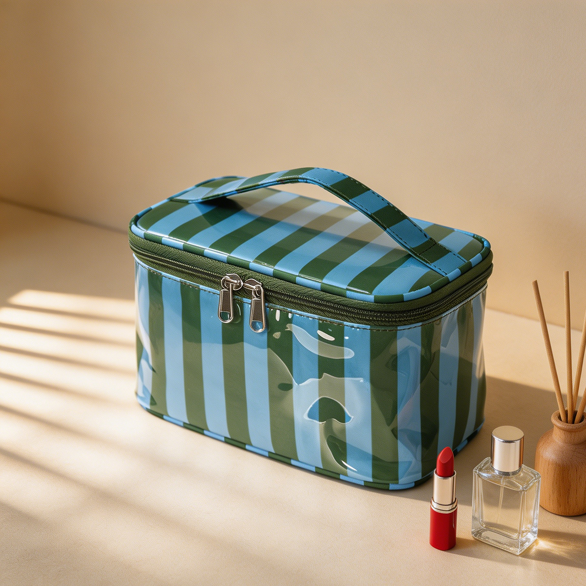 PVC-Streifen-Kosmetiktasche mi – Skincare D'Alba Bewertung und Preis